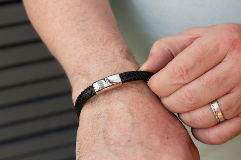 The Ultimate Guide to Photo Engraved Jewellery: Gemz By Emz Gemz by Emz